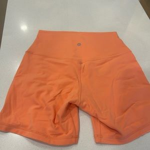 Lululemon align high rise short 6”. Color-sunny coral. Size 8.